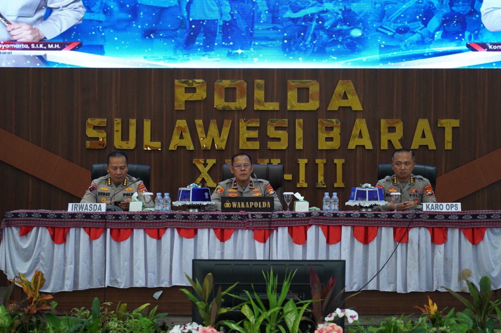 Wakapolda Sulbar Sampaikan Empat Pesan Penting dalam Latpraops Keselamatan Marano, Target: Kamseltibcarlantas Aman dan Nyaman