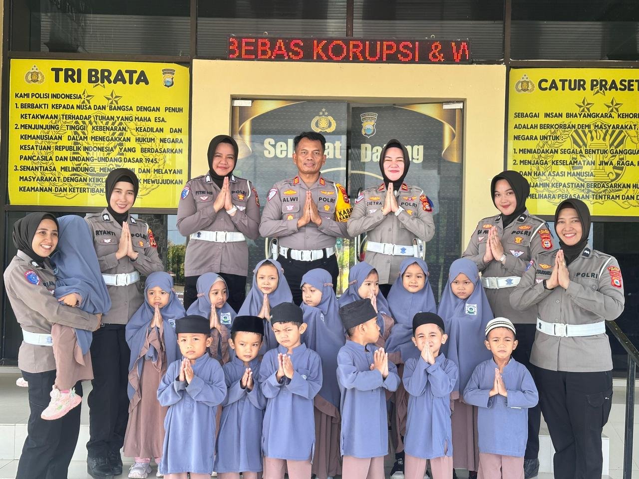 Satlantas Polres Soppeng Gelar Polisi Sahabat Anak Bersama TK As-Sunnah