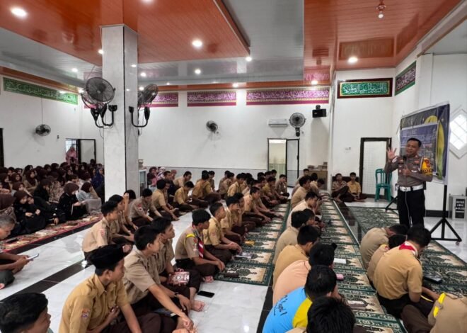 Hari ke-12 Ops Keselamatan Pallawa 2026, Sat Lantas Polres Parepare Berikan Edukasi Etika Berlalu Bagi Pelajar di SMK Negeri 1 Parepare