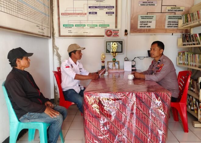 Intensif Sambang, Bhabinkamtibmas Polres Tana Toraja Pererat Hubungan dengan Masyarakat