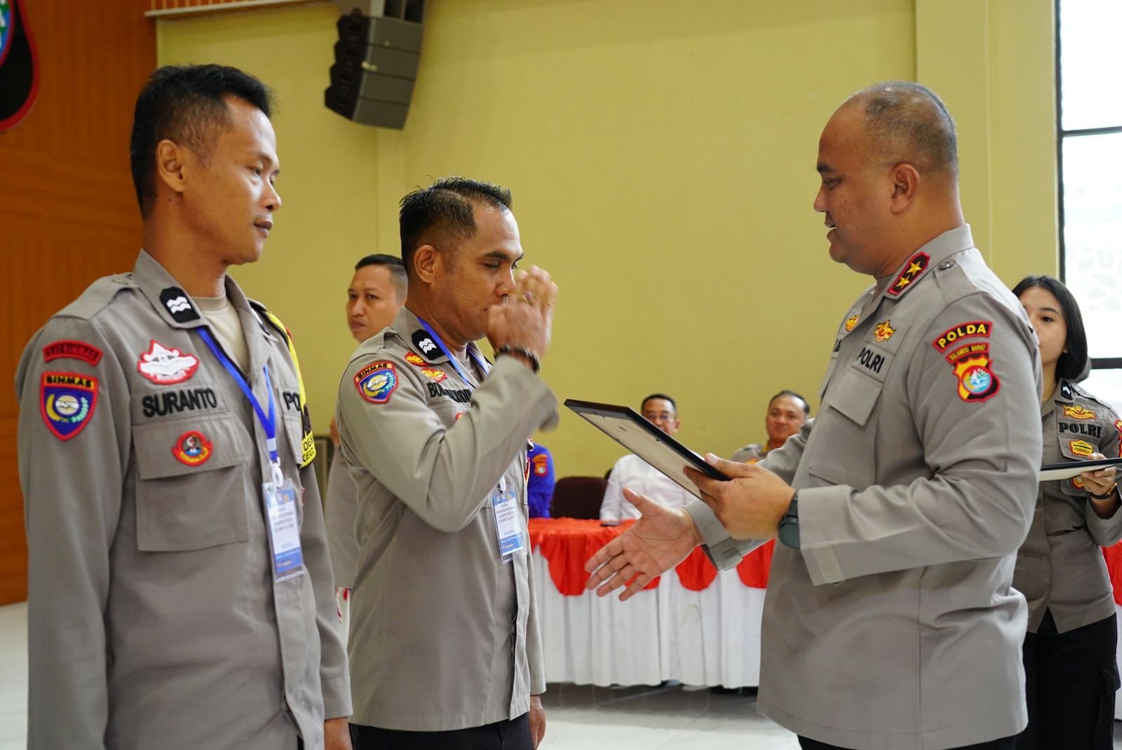 Kapolda Sulbar Percayakan Keamanan kepada Bhabinkamtibmas, Dorong Adaptasi dengan Generasi Z