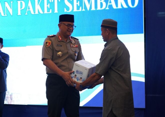 Kapolda Sulbar Hadiri Buka Puasa Bersama, Apresiasi Capaian Pembangunan Sulbar dalam Satu Tahun Kepemimpinan SDK-JSM