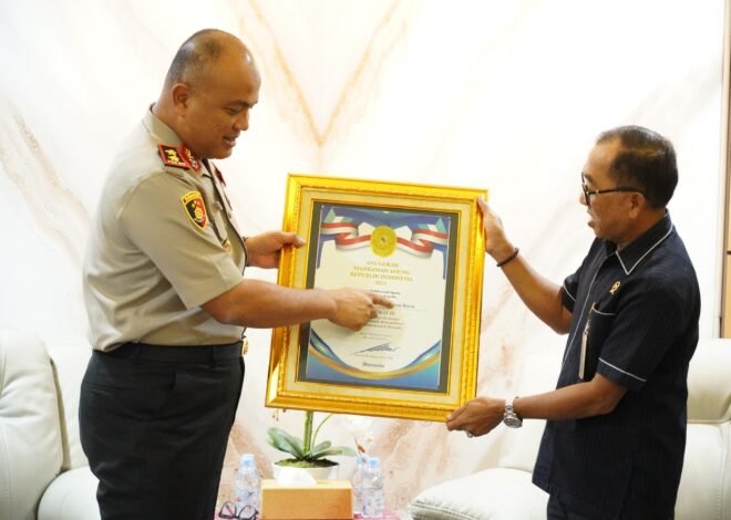 Kapolda Sulawesi Barat Bersama Pengadilan Tinggi Perkuat Sinergi Penegakan Hukum, Polda Sulbar Raih Peringkat 3 Nasional