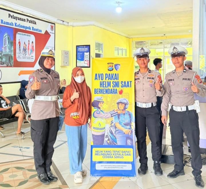 Ditlantas Polda Sulbar Pasang Himbauan Tata Tertib Berlalu Lintas dan Stop Balap Liar di 8 Lokasi Strategis Mamuju