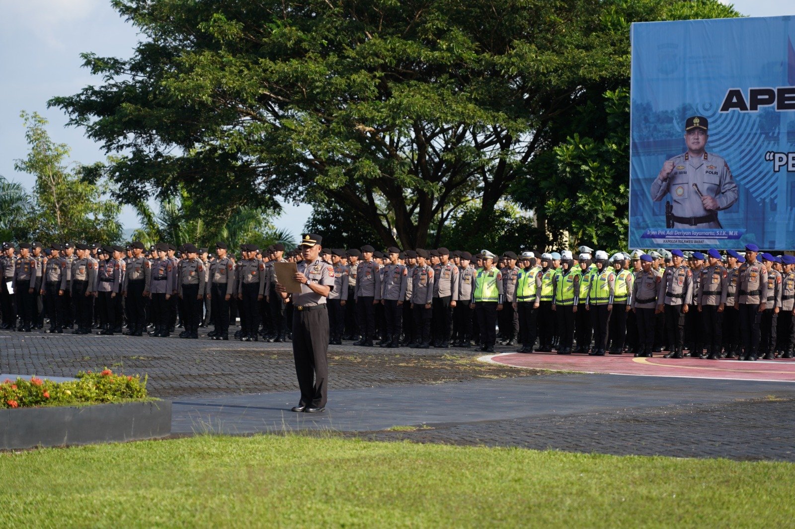 Wakapolda Sulbar: Jaga Kewenangan Polri dengan Pelayanan Terbaik di Bulan Ramadhan