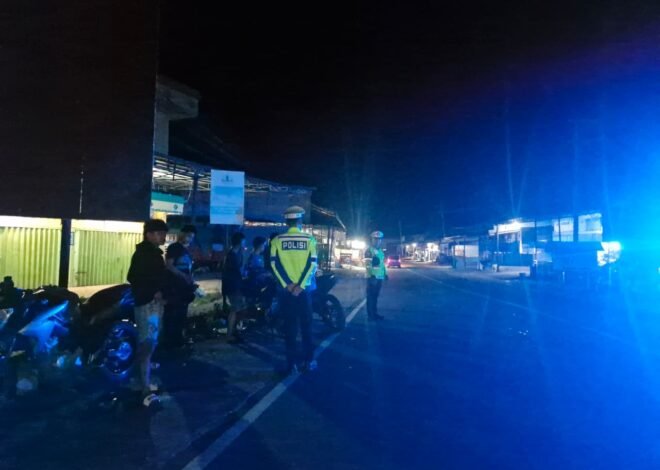 Patroli Blue Light Ditlantas Polda Sulbar Berikan Rasa Aman, Jamin Kenyamanan Ibadah di Bulan Ramadan