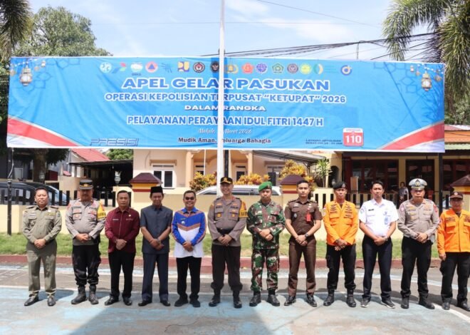 Kapolres Tana Toraja Pimpin Apel Gelar Pasukan Ops Ketupat 2026