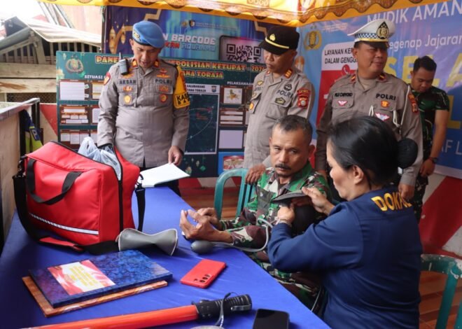 Kasatgas Banops Polres Tana Toraja Cek Sejumlah Pos Ops Ketupat 2026, Pastikan Personel Siap Berikan Pelayanan Maksimal