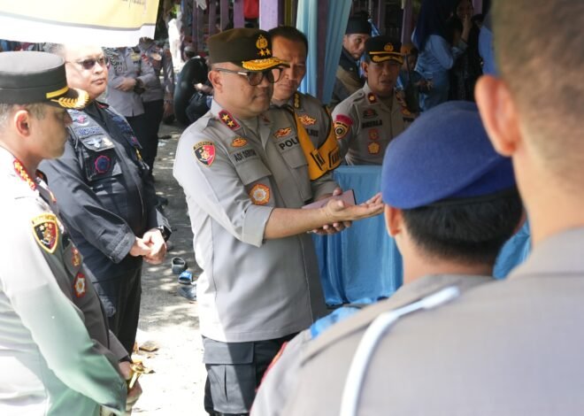Kapolda Sulbar Pantau Langsung Pengamanan Wisata di Mamuju, Tekankan Pelayanan Terbaik Bagi Masyarakat