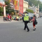 Polantas Presisi Hadir untuk Masyarakat, Sat Lantas Polres Tana Toraja Laksanakan Pam Tur Lalin Pagi