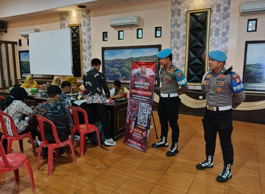 ‎Propam Polres Pinrang Sosialisasikan QR Code Yanduan, Perkuat Pengawasan Rekrutmen Polri 2026
