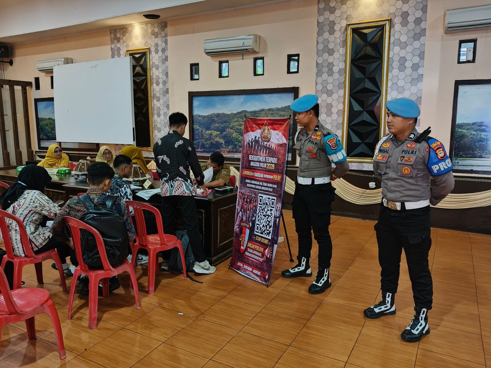 ‎Propam Polres Pinrang Sosialisasikan QR Code Yanduan, Perkuat Pengawasan Rekrutmen Polri 2026