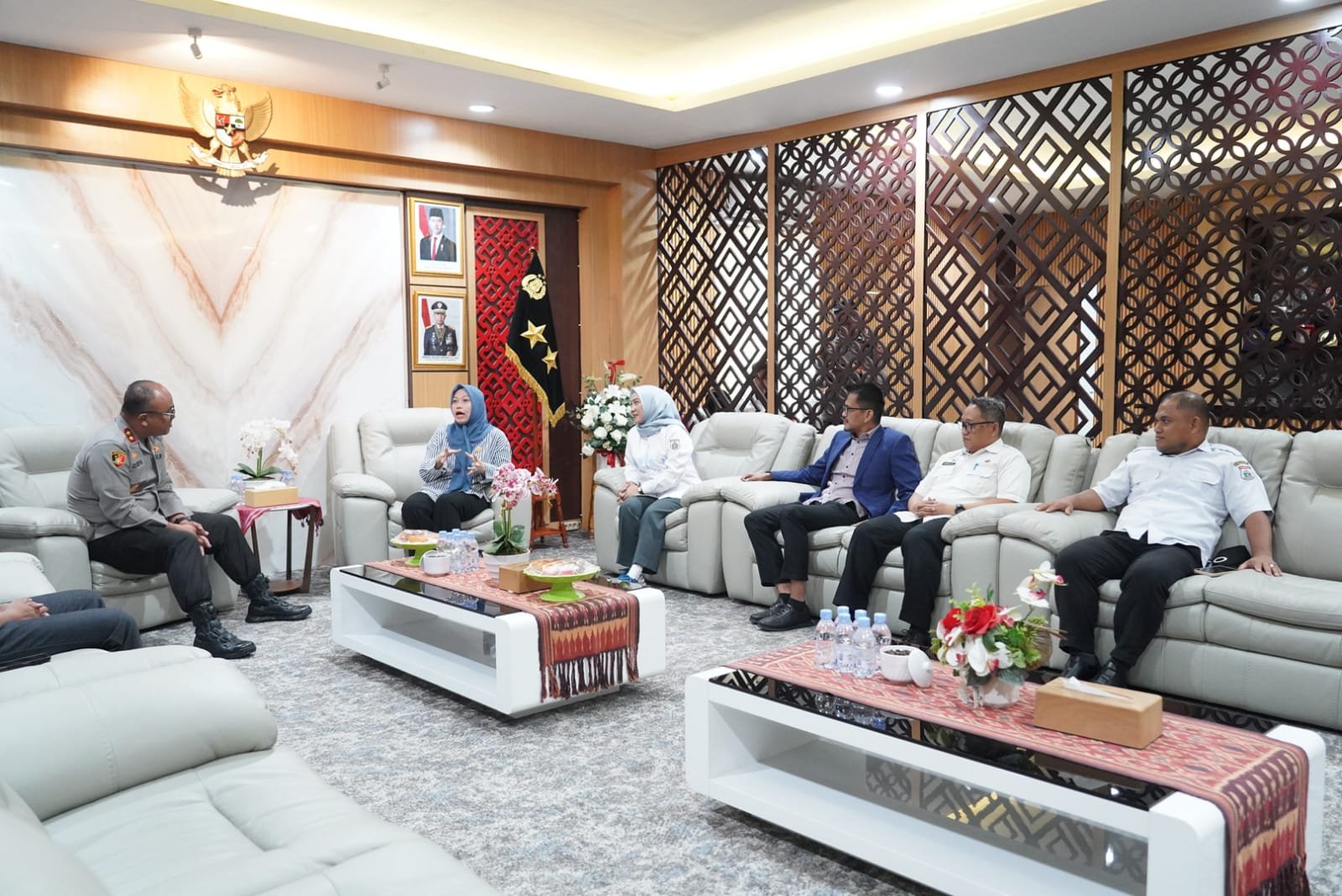 Kapolda Sulbar Bersama Pimpinan DPRD Serukan Dukungan untuk Pengembangan Potensi Daerah dan Kesejahteraan Masyarakat
