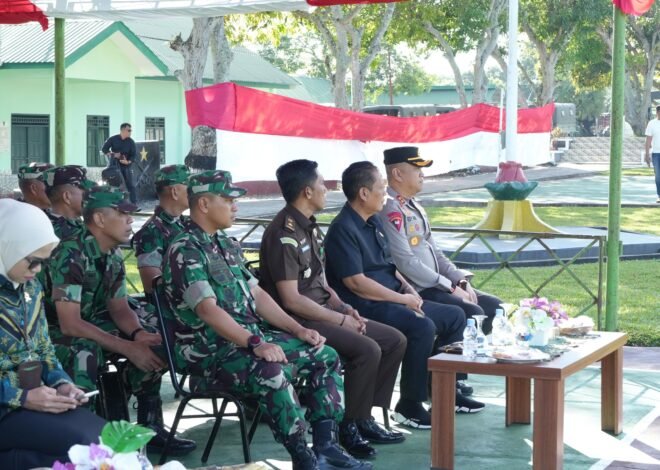 ‎Kapolres Pinrang Hadiri Kunjungan Kerja Pangdam XIV/Hasanuddin di Yonif 721/Makkasau