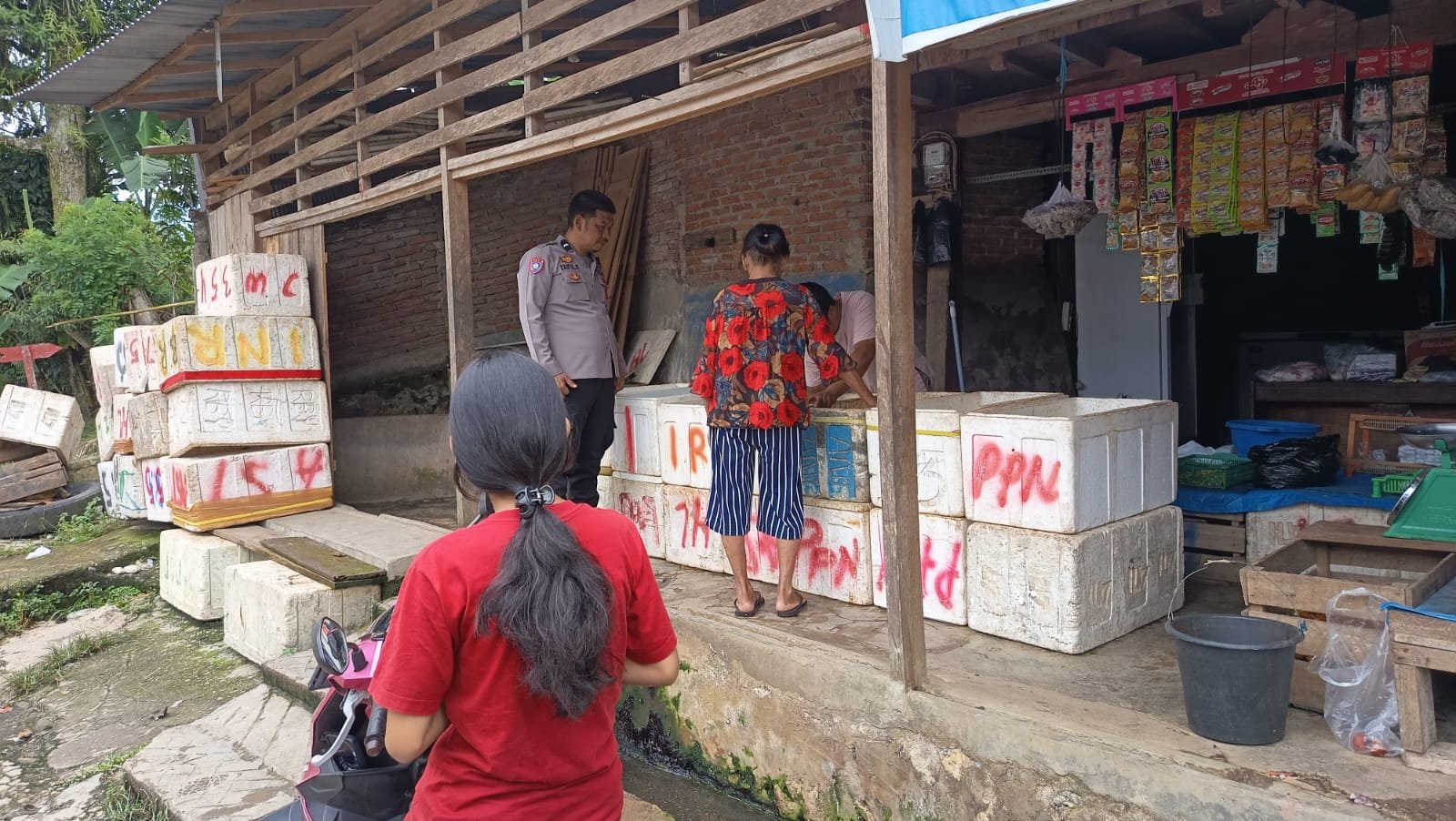 Bhabinkamtibmas Ajak Warga Peran Aktif Jaga Kamtibmas