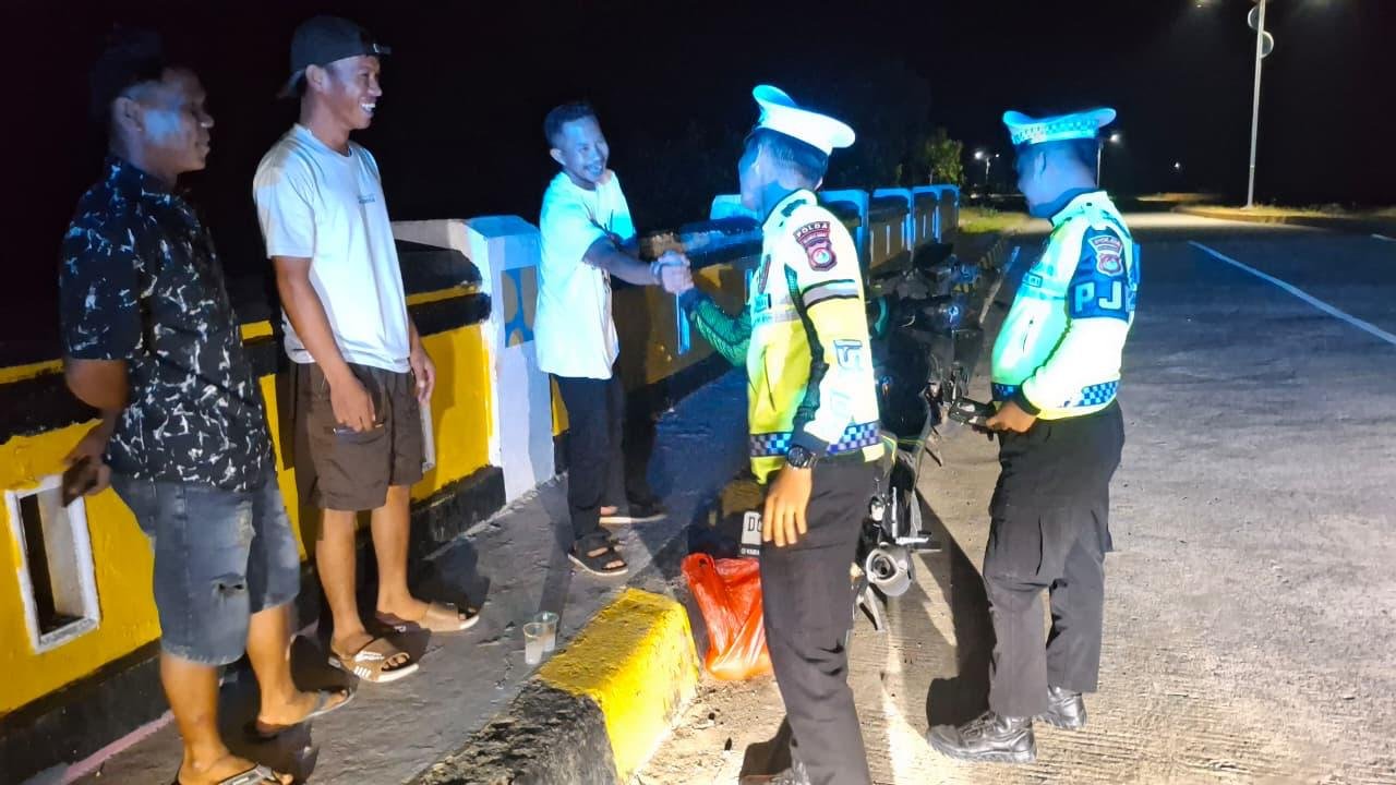 Alarm Keselamatan Berkendara Digencarkan, Ditlantas Polda Sulbar Ajak Masyarakat Tertib Lalu Lintas