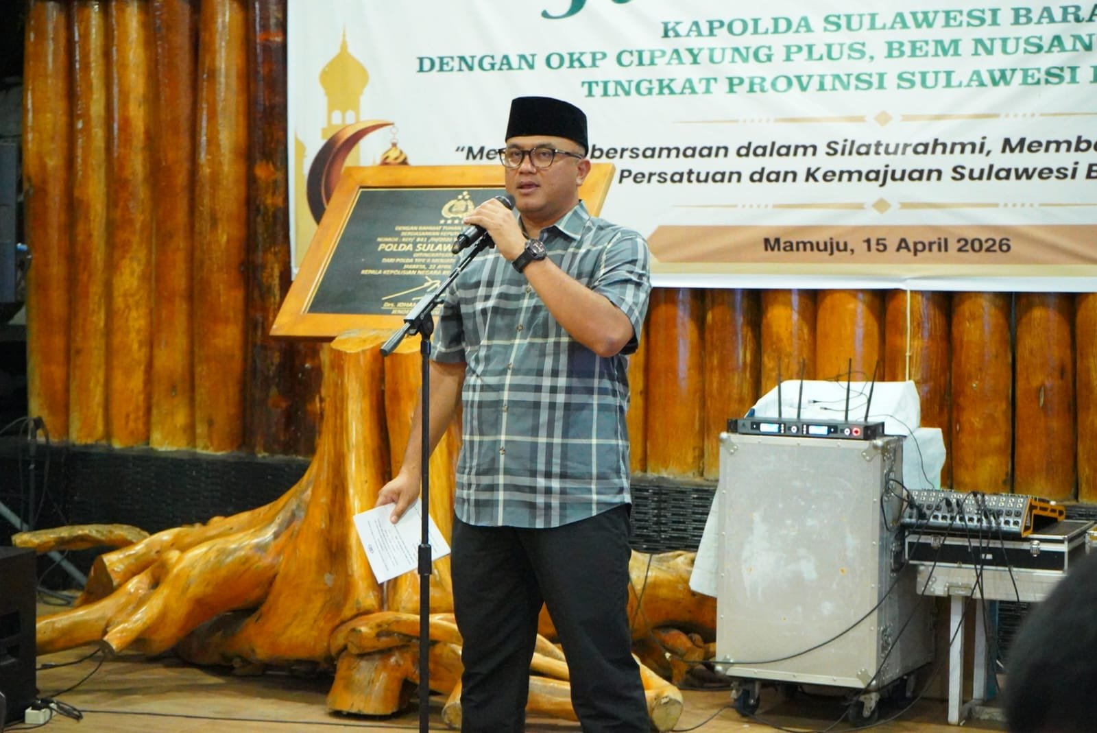 Perkuat Sinergi dan Komunikasi, Kapolda Sulbar Gelar Halal Bihalal Bersama Elemen Masyarakat
