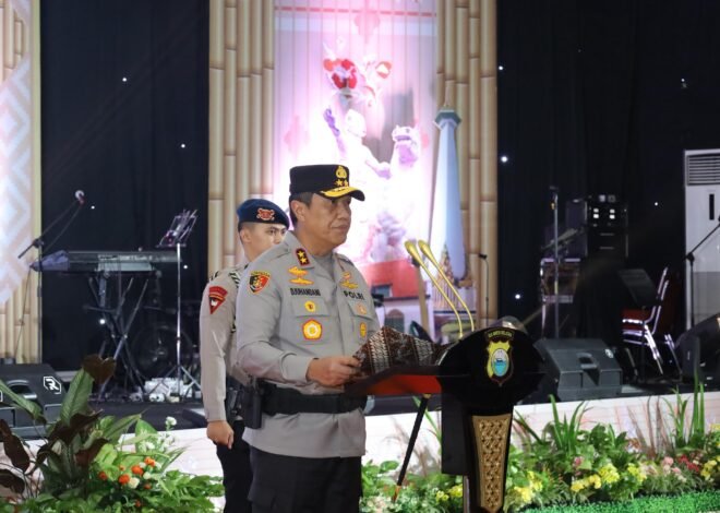 Kapolda Sulsel Pimpin Upacara Serah Terima Jabatan dan Kenal Pamit Irwasda Polda Sulsel