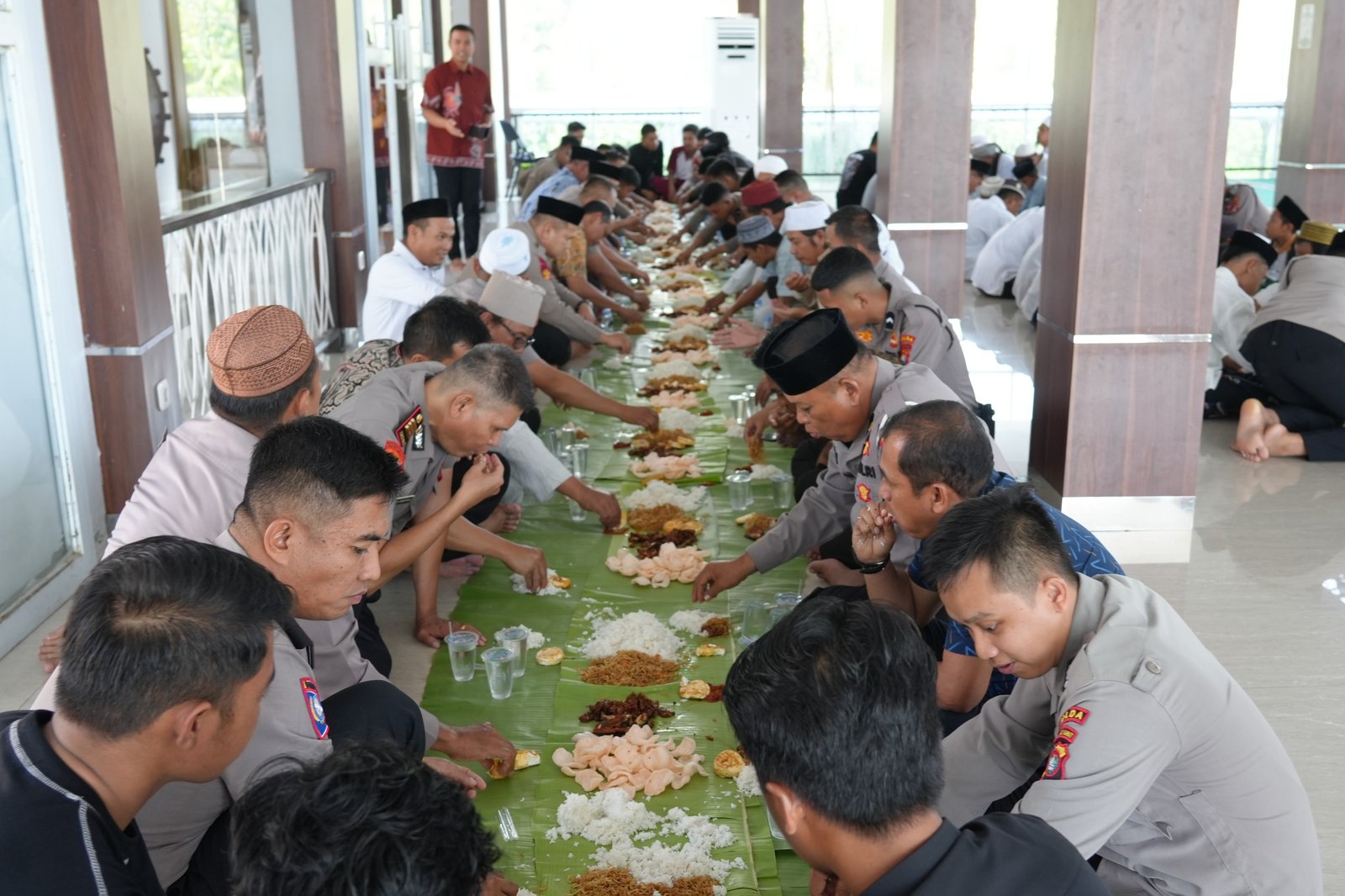 Kapolda Sulbar Titip Doa demi Keamanan Kondusif di Tengah Kegiatan Yasinan Bersama Anak Yatim