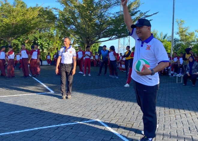 Semarak Hari Bhayangkara dan Satu Dekade Polda Sulbar, Kapolda Buka Turnamen Bola Voli Antar Satker