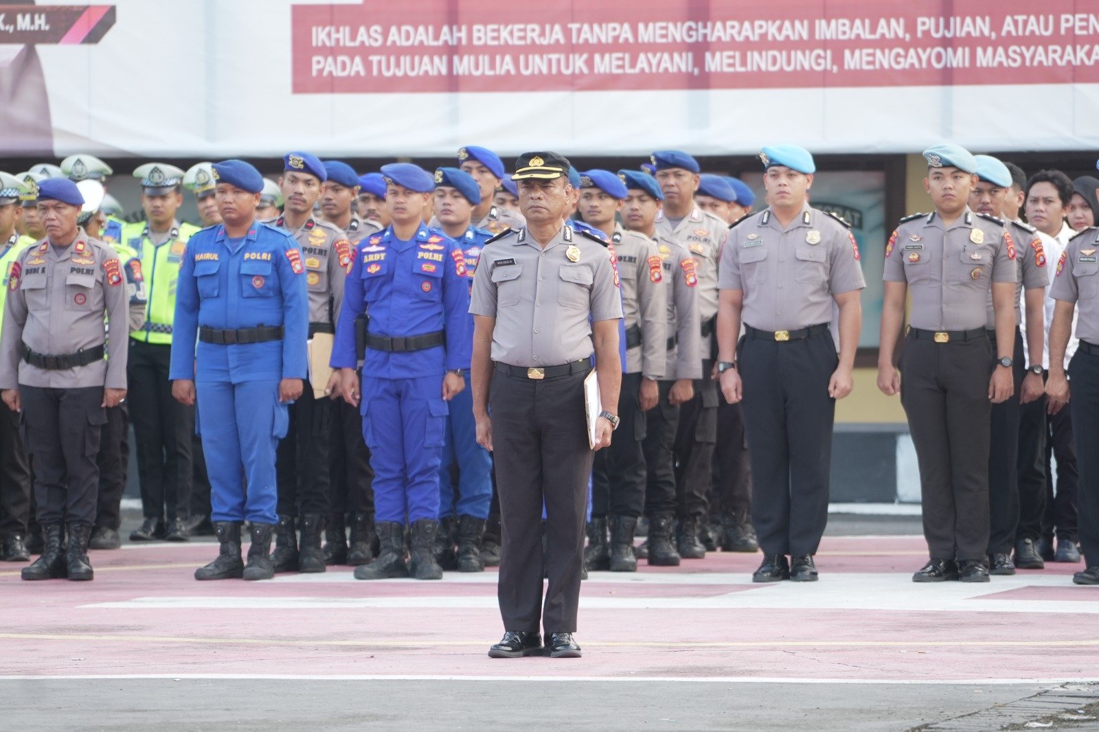 Kapolda Sulbar: Tingkatkan Kinerja, Jaga Kepercayaan Masyarakat dan Jadilah Teladan Bagi Keluarga