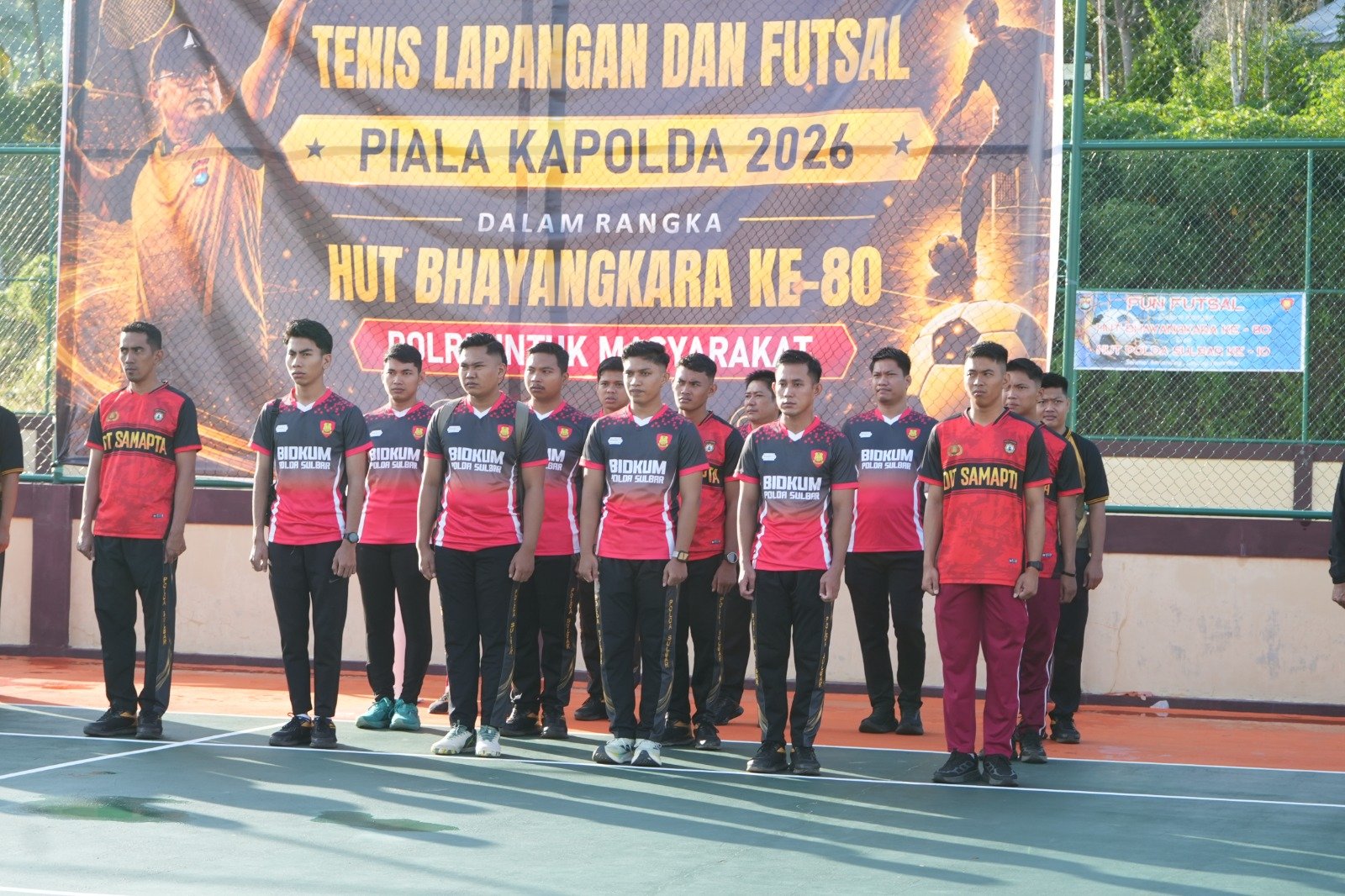 Wakapolda Sulbar Buka Turnamen Tenis Lapangan dan Futsal: Pererat Kebersamaan dalam Semarak Hari Bhayangkara ke‑80