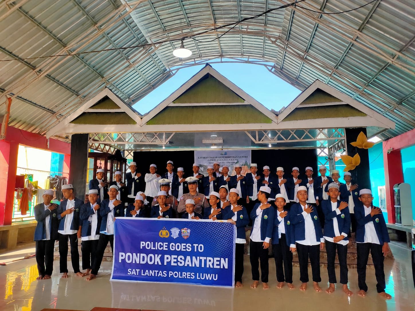 Police Goes to Pondok Pesantren, Satlantas Polres Luwu Tanamkan Budaya Tertib Berlalu Lintas Sejak Dini