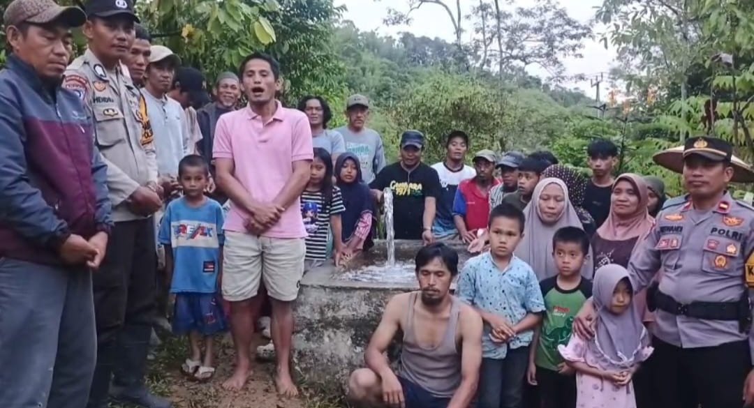 Hadirkan Solusi Nyata, Kapolda Sulbar Salurkan Bantuan Sarana Air Bersih untuk Warga Pepana Mamasa