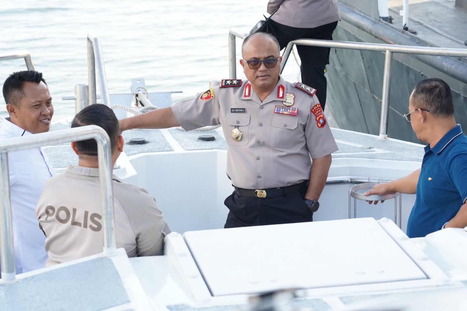 Kapolda Sulbar Cek Kesiapan Kapal Patroli Baru, Perkuat Pelayanan dan Pengamanan Perairan Sulawesi Barat