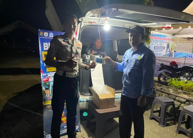 Pelayanan Samsat Malam Ditlantas Polda Sulbar di Rumah Adat Mamuju, Masyarakat Dimudahkan Urus Administrasi Kendaraan