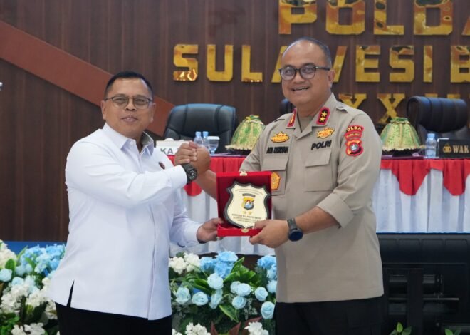 Penyuluhan Hukum Tim Divkum Polri, Kapolda Sulbar: Kuasai Sepenuhnya KUHP dan KUHAP Baru, Jangan Sampai Kita Tertinggal dan Diragukan Masyarakat