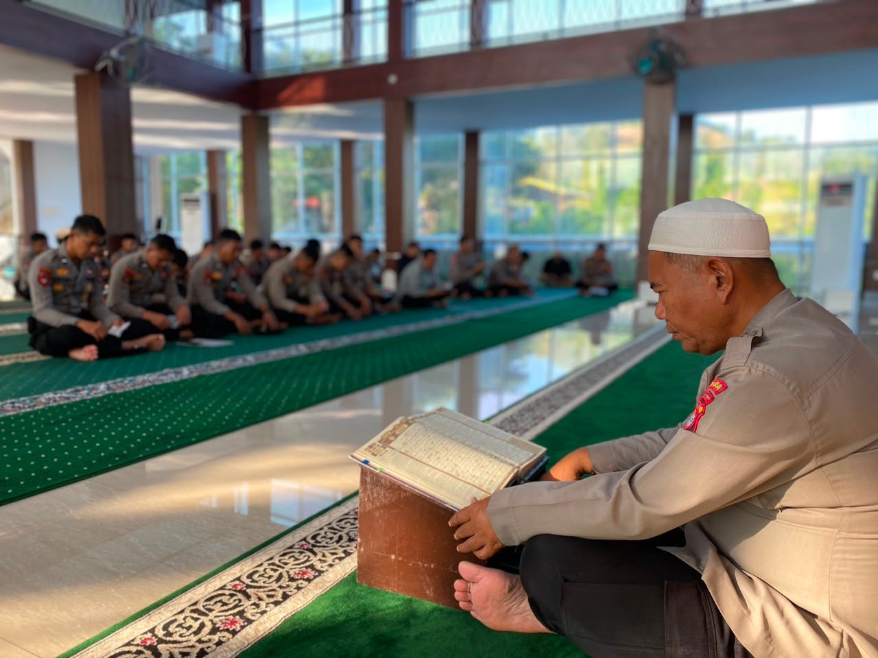 Binrohtal Polda Sulbar: Perkuat Disiplin Personel Melalui Pendekatan dan Sentuhan Nilai‑Nilai Keagamaan