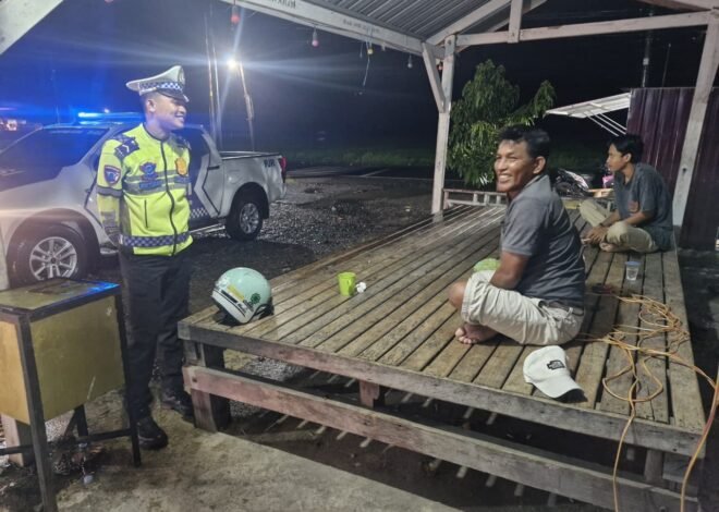 Jaga Malam yang Tetap Aman, Patroli Blue Light Polantas KARIB Polda Sulbar Sisir Wilayah Kalukku