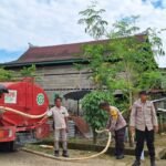 Warga Terdampak Kemarau Panjang, Polisi di Pasangkayu Salurkan Ribuan Liter Air Bersih