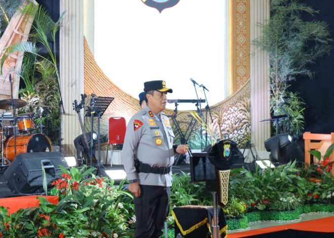 Kapolda Sulsel Pimpin Sertijab Pejabat Utama dan Kapolres Jajaran Serta Lantik Karolog dan Kapolresta Gowa