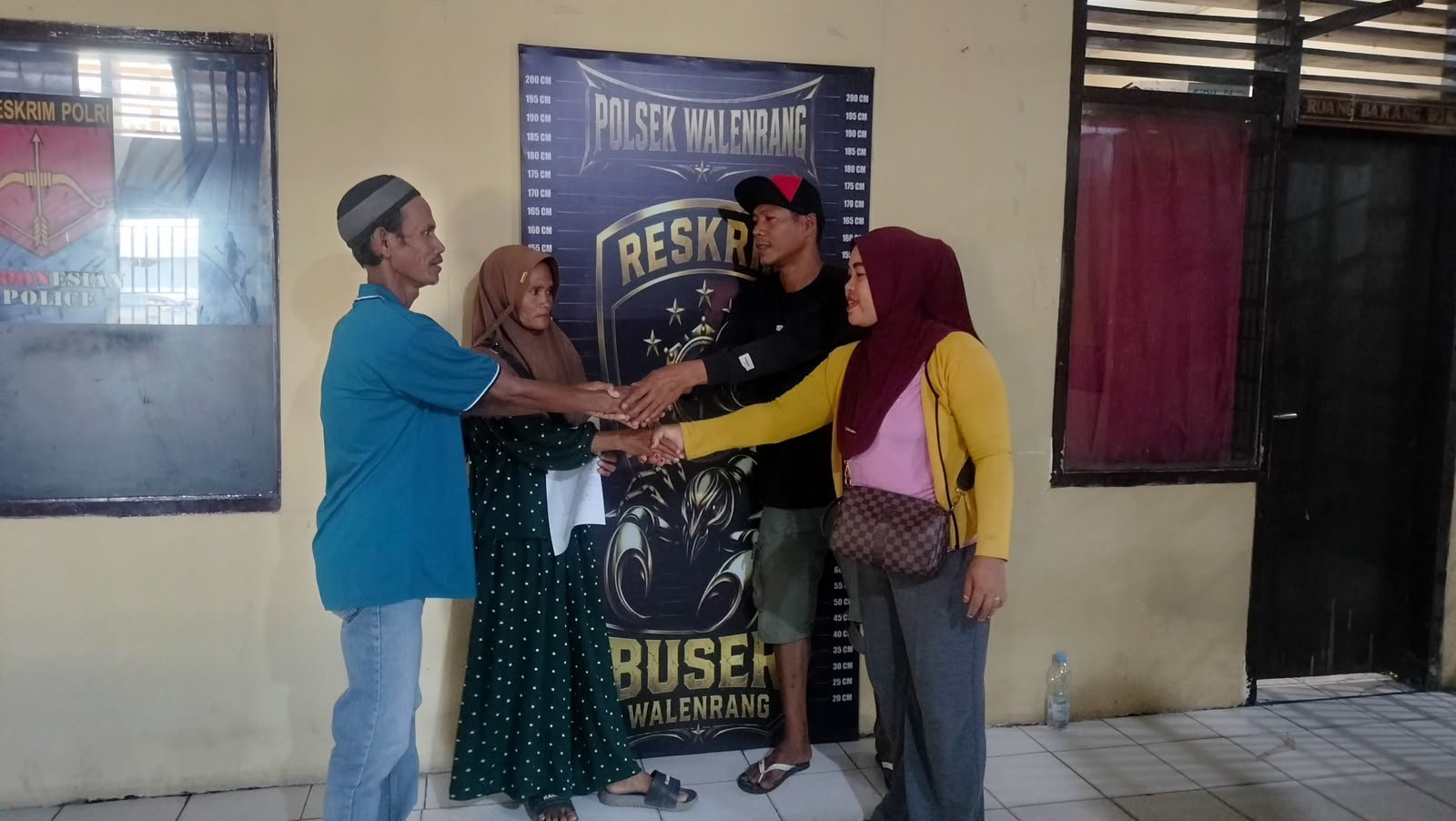 Pelapor dan Terlapor Sepakat Berdamai, Polsek Walenrang Selesaikan Kasus Pengeroyokan Melalui Restorative Justice
