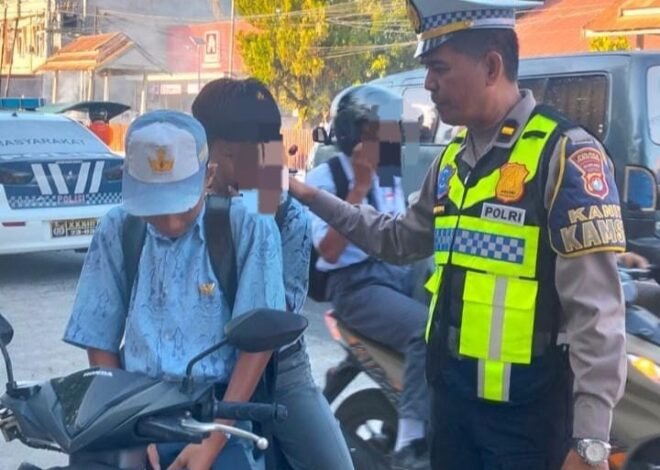 Unit Kamsel Sat Lantas Polres Polman Edukasi Larangan Anak di Bawah Umur Mengendarai Sepeda Motor