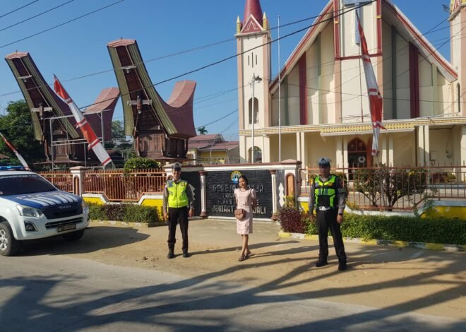 Hadir Beri Rasa Aman, Satlantas Polres Polman Laksanakan Pengamanan dan Patroli Dialogis di Tempat Ibadah