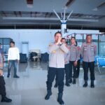 Kapolres Luwu Antar Langsung Wadirkrimum Polda Sulsel ke Bandara Bua, Wujud Penghormatan dan Soliditas Institusi