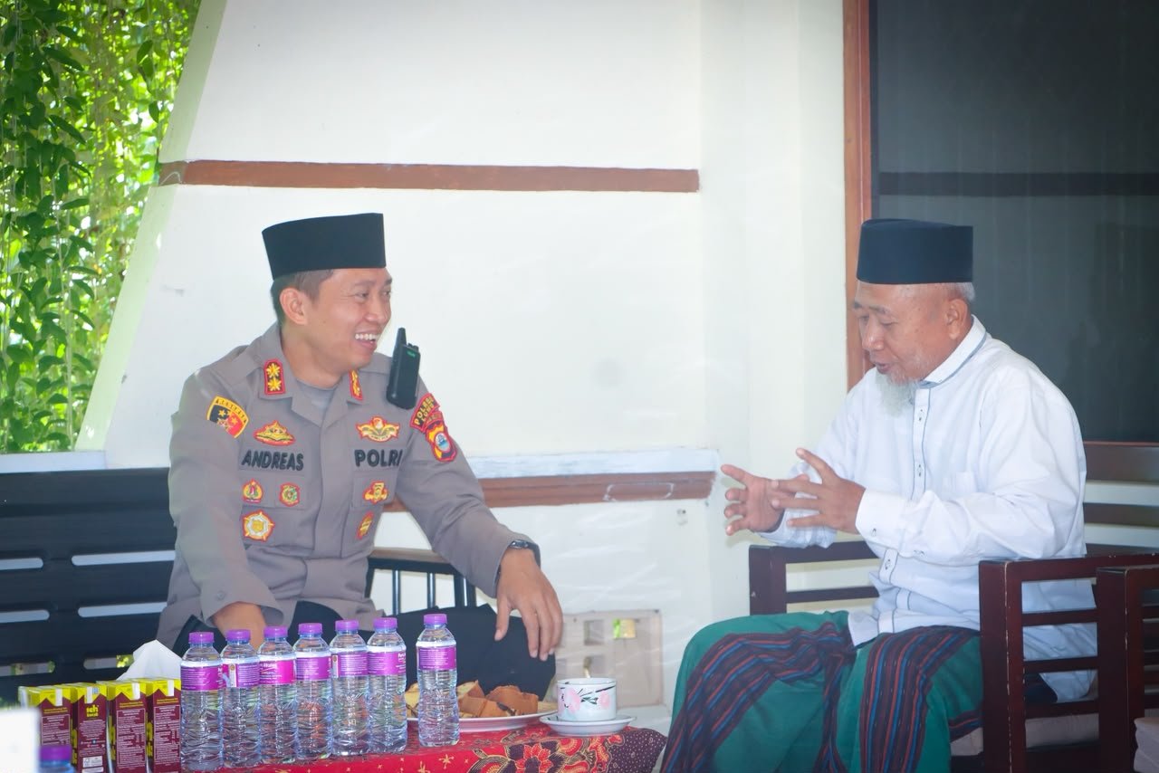 Mappatabe kepada Ulama Luwu, Kapolres AKBP Andrias Nurcahyo Wibowo Mohon Bimbingan Menjaga Amanah untuk Negeri
