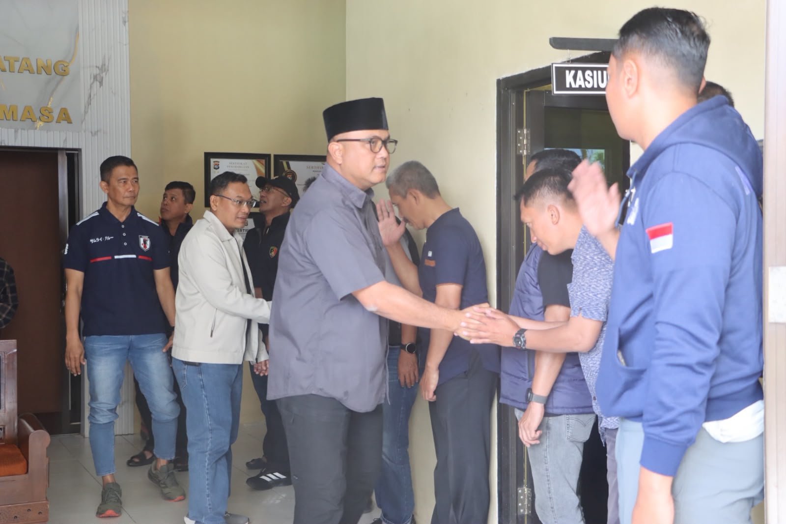Kunjungan Kerja ke Polres Mamasa: Kapolda Perkuat Sinergi dan Kesiapan Jaga Kamtibmas di Wilayah