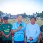 Kapolres Luwu Tunjukkan Kedekatan dengan Warga, Turun Langsung di Laga Bhayangkara FC vs Saluparemang Selatan FC