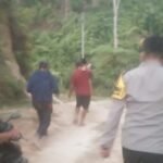 Polri Melayani dengan Hati: Perjuangan Evakuasi Nenek Sania dari Pegunungan Mambi Wilayah Hukum Polda Sulbar