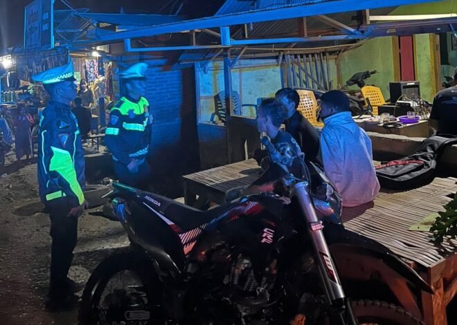 Jaga Malam Tetap Kondusif, Ditlantas Polda Sulbar Gencarkan Patroli dan Edukasi Keselamatan